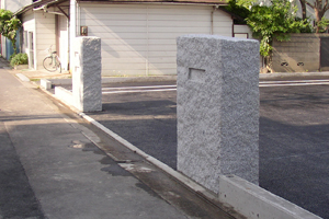 御影石門柱（日本国産御影石）